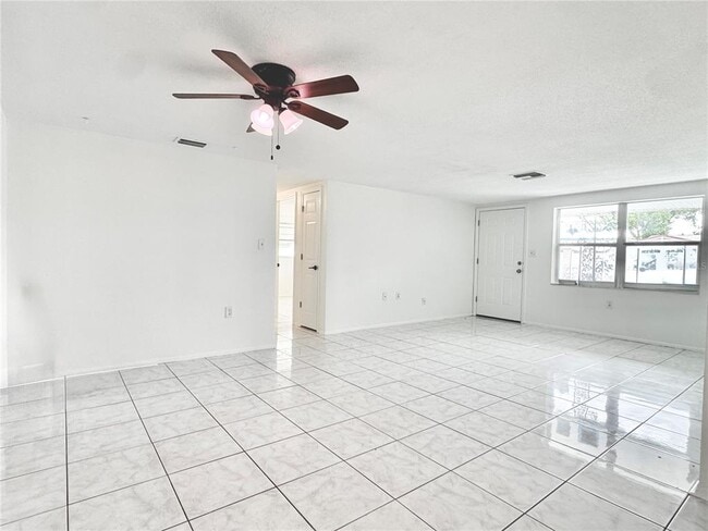 Building Photo - 7235 Potomac Dr