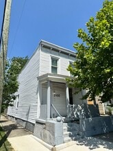 Building Photo - 3100 Q St