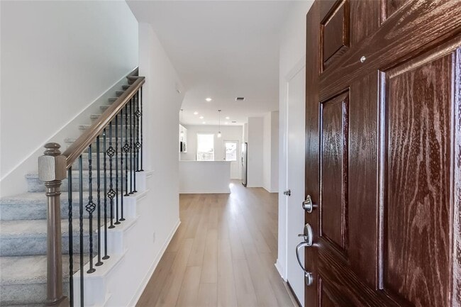 Foto del edificio - 109 Bridge Deck Lp