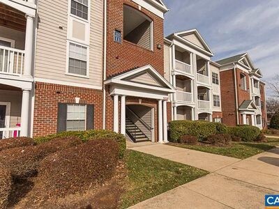 Building Photo - 155 Yellowstone Dr