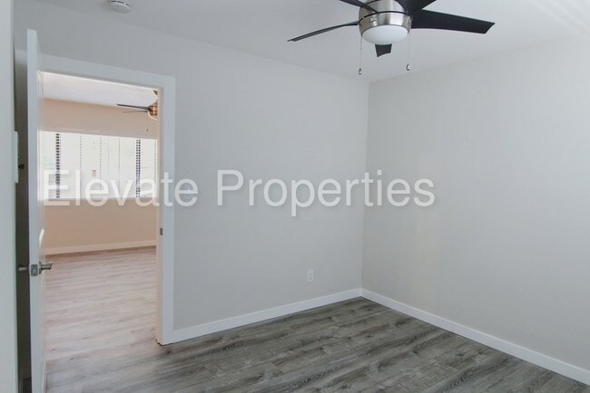Building Photo - 3880 Conde St