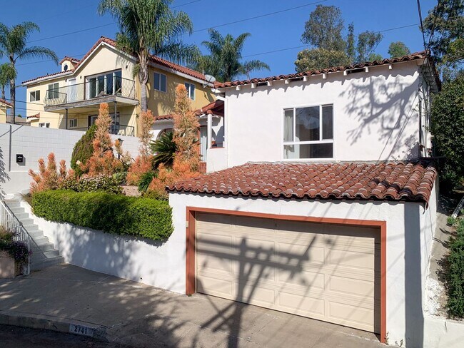Building Photo - Gorgeous & Updated 3 bed Storybook Spanish House in Silverlake w/Views!