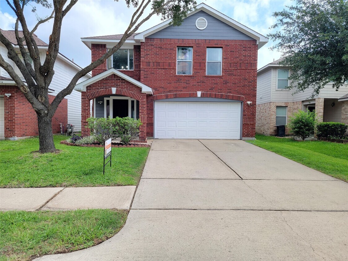 Foto principal - 14130 Beech Glen Dr