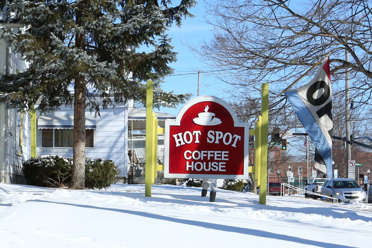 Leafy Dell Apartments Rentals Johnstown, OH