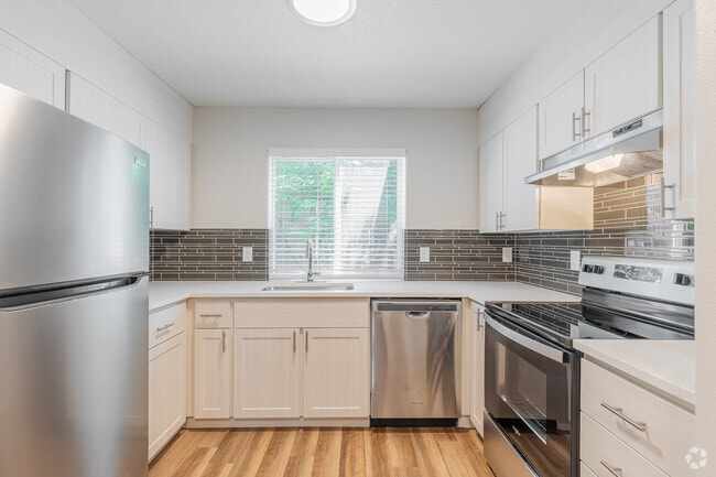 2BR, 2BA - 956SF - Dawson Village Apartments