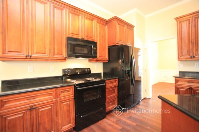Building Photo - 5715 Branthurst Dr