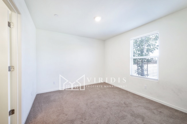 Building Photo - 5917 Vespucci Ave