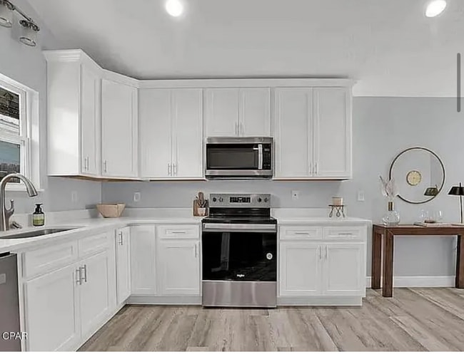 Building Photo - 104 Oleander Cir