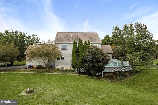 Building Photo - 35501 Troon Ct
