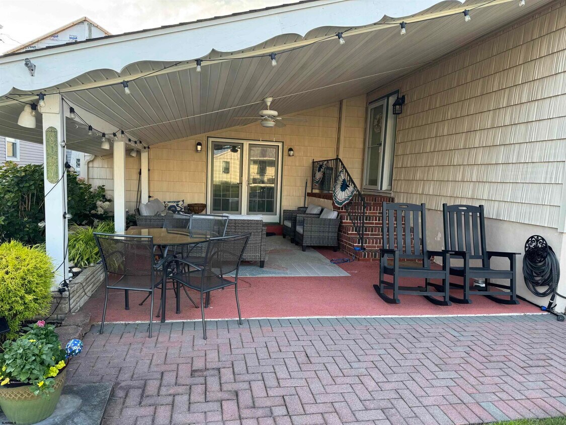 Foto principal - 8097 Fulton Ave
