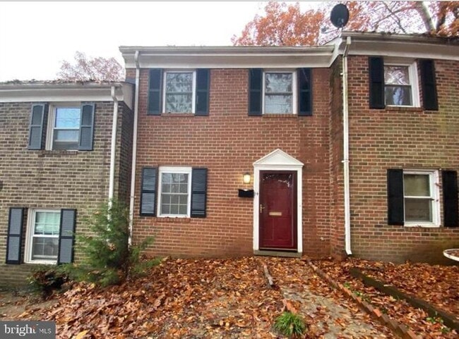 Building Photo - 14 Bentley Ct