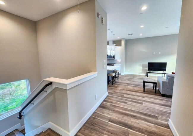 Foto del edificio - 2615 Huntington Creek Ln