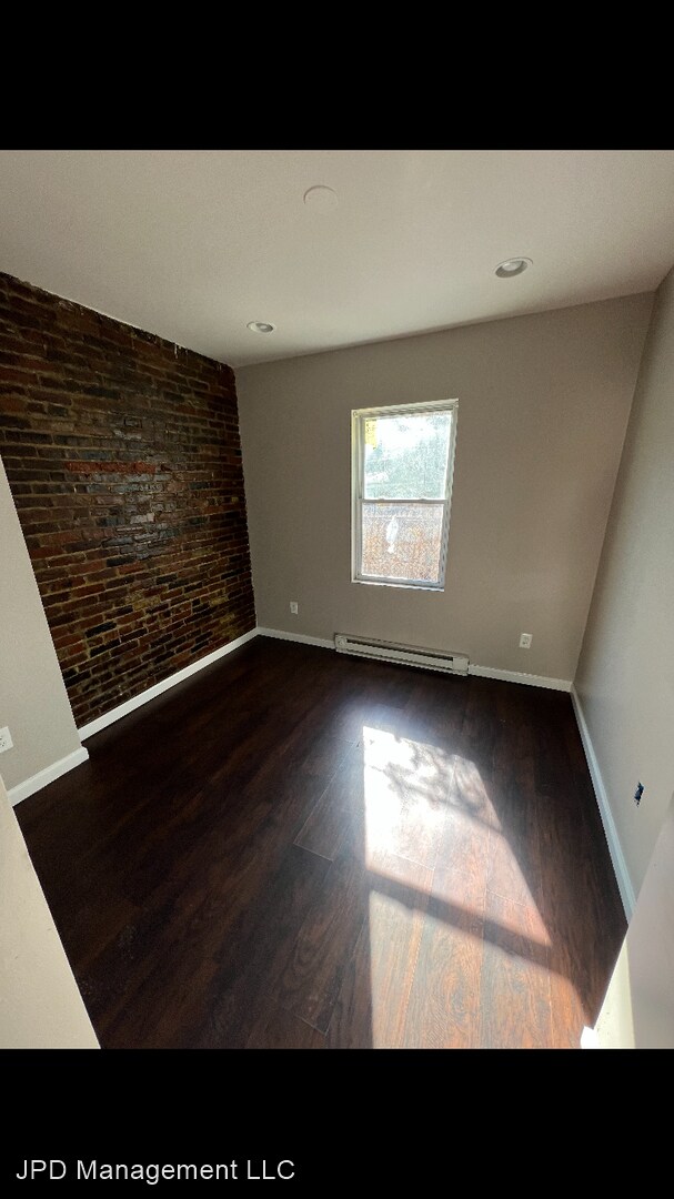 Building Photo - 3 br, 2.5 bath House - 2048 E Orleans Street