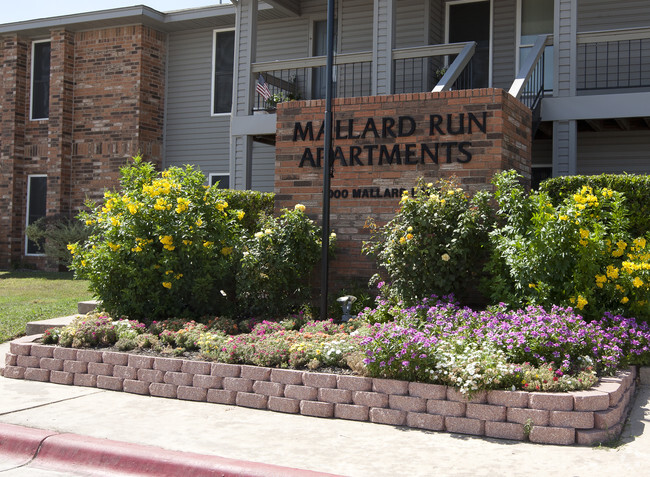 Mallard Run Apartaments - Mallard Run Apartments