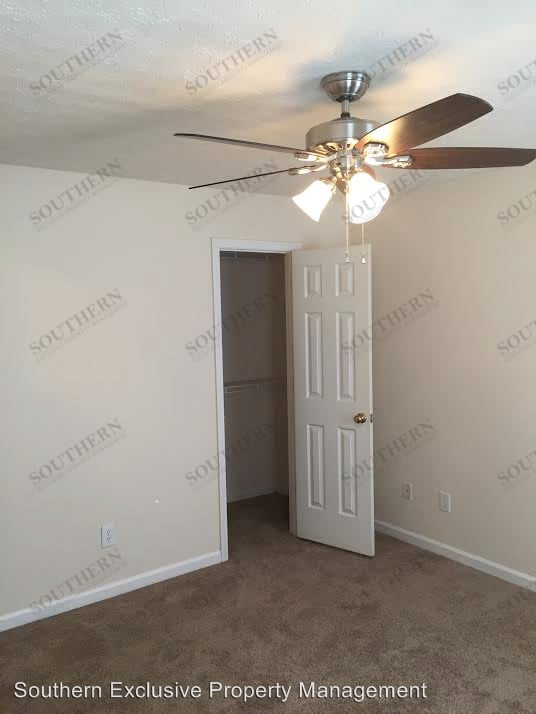 Building Photo - 3931 Banyan Ct