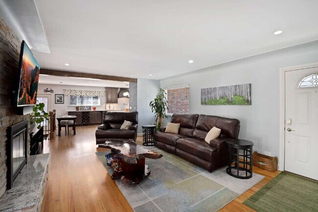 Foto del edificio - 2105 S Madison St