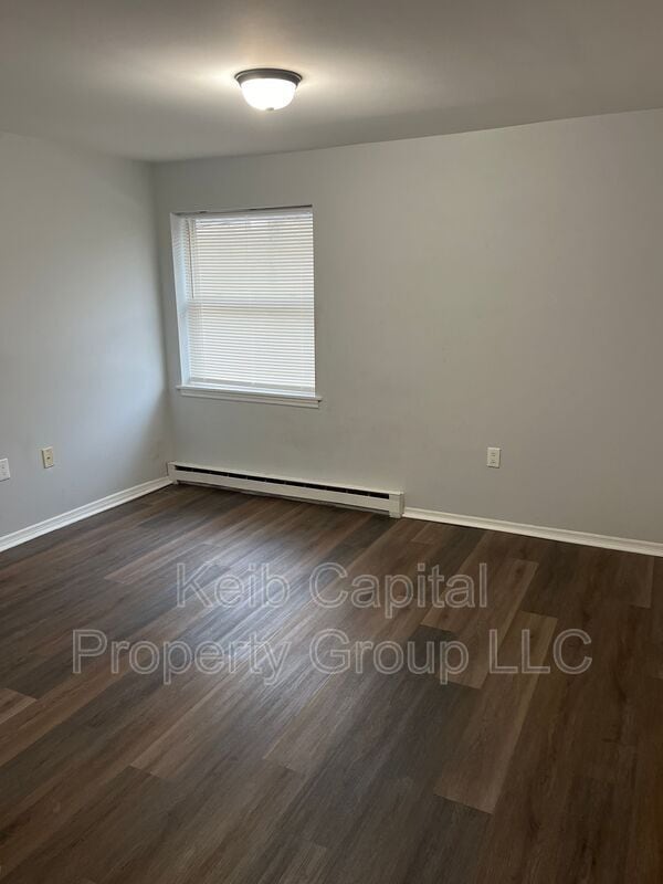 Foto del edificio - 90-92 Ford Street