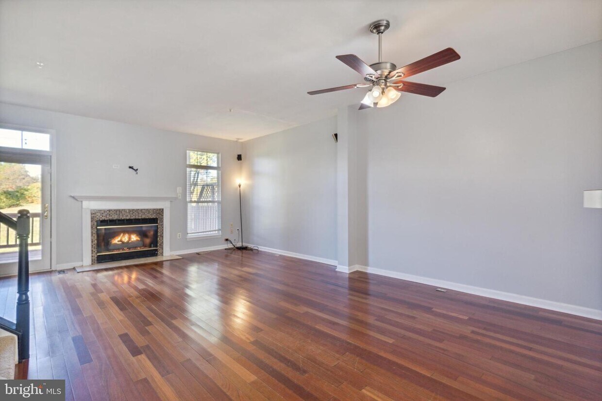 1520 Long Dr Ct, Crofton, MD 21114 Townhome Rentals in Crofton MD