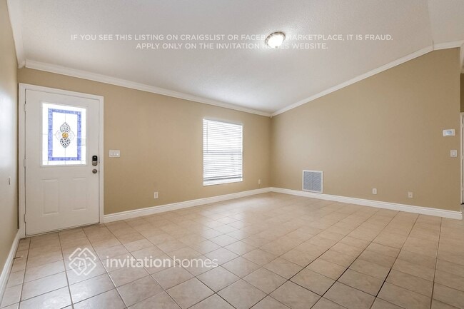 Building Photo - 5971 Banbury Ave