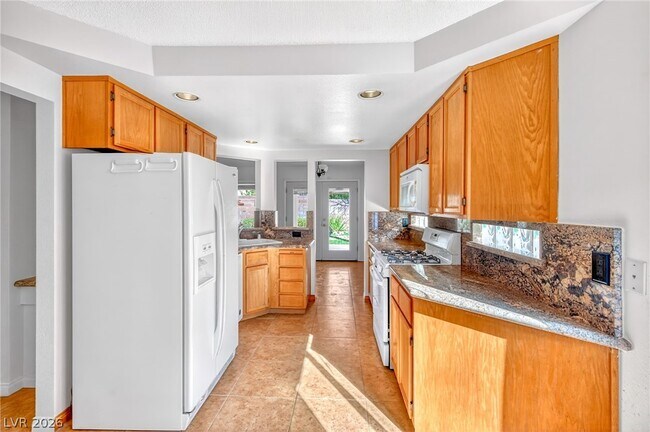 Foto del edificio - 935 Derringer Ln