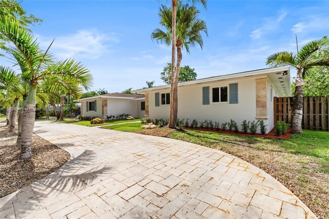 Foto del edificio - 8860 SW 160th St