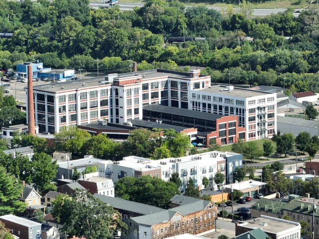 Building Photo - American Can Lofts