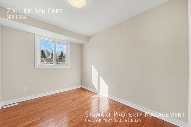 Photo du bâtiment - 2001 Kelden Crescent