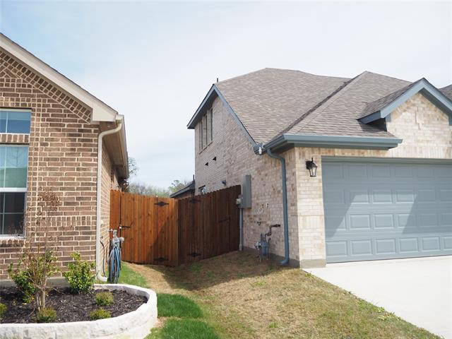 Building Photo - 2201 Yellowhammer Rd