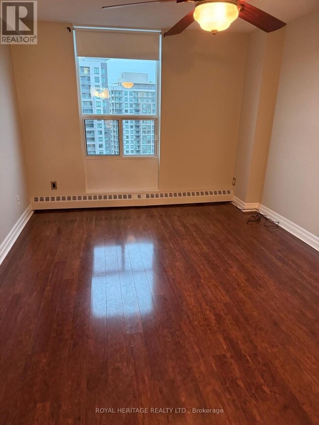 Photo du bâtiment - 1210 Radom St