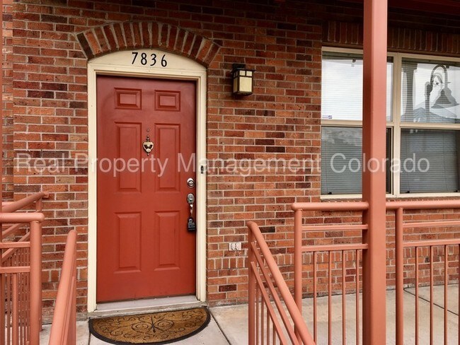 Building Photo - Beautiful Town Home in Olde Town Arvada