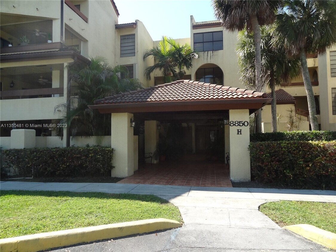 8850 SW 123rd Ct Unit H305, Miami, FL 33186 Condo for Rent in Miami