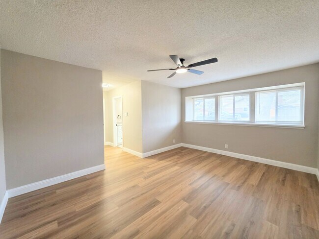 Foto del edificio - 1302 La Salle Dr