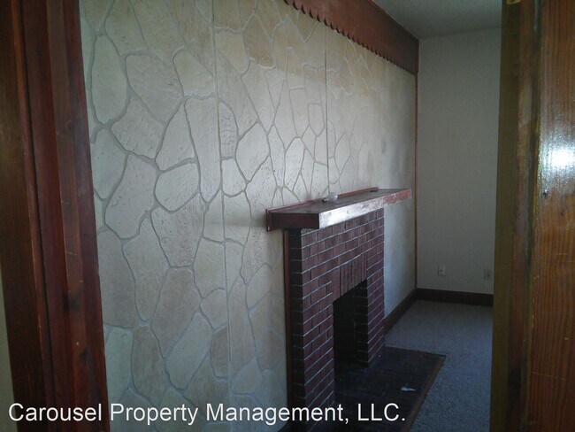 Building Photo - 2 br, 1.5 bath House - 1118 N Garvin St