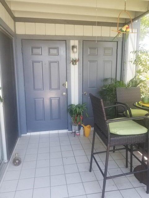 Foto del edificio - 8387 SE Croft Cir