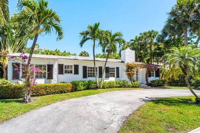 Building Photo - 1171 N Ocean Way