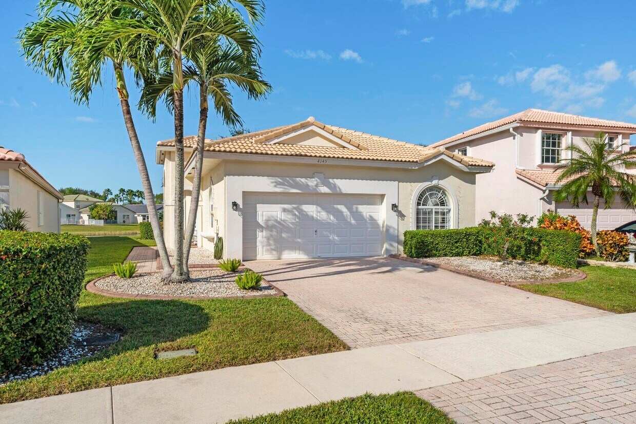 Foto principal - 4145 Sea Mist Way
