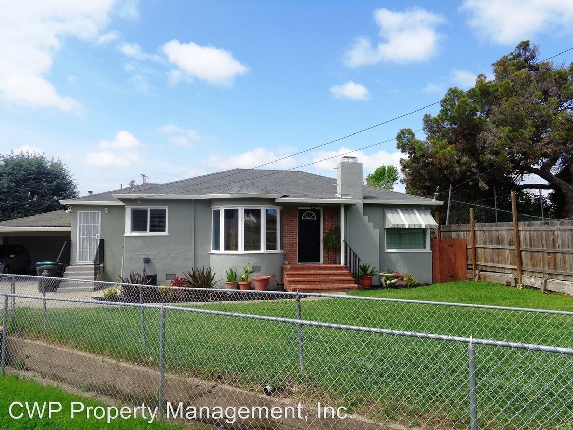Foto principal - 1798 B St