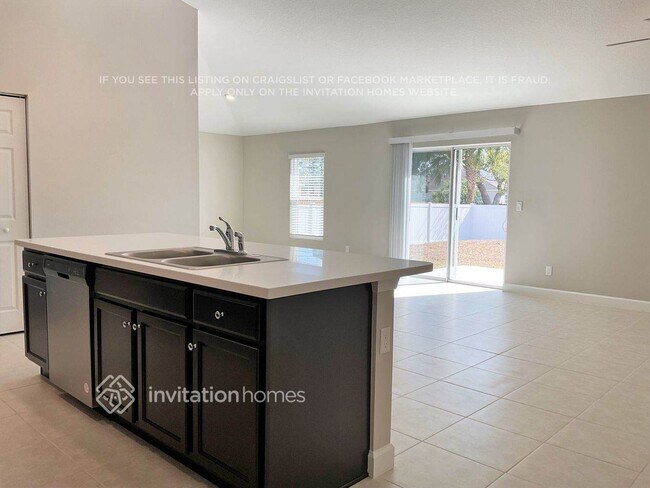 Foto del edificio - 555 Gasparilla Ave SE