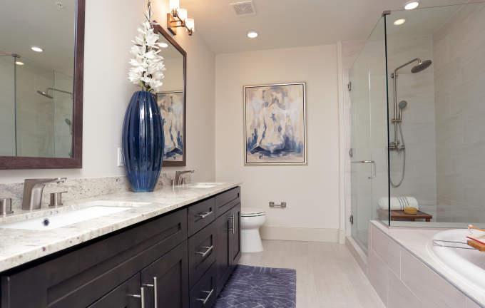 Foto principal - 2 bedroom in Dallas TX 75230