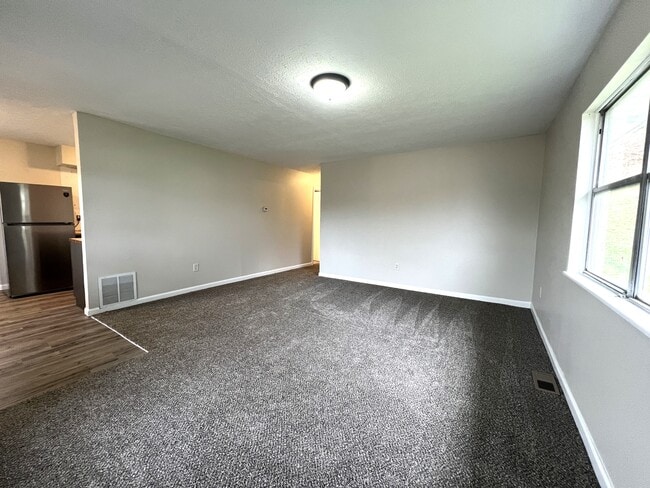 Foto del edificio - 424 Lemmon St