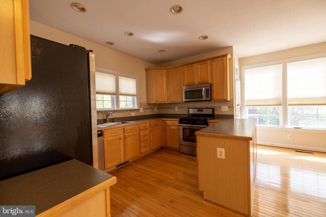 Building Photo - 4209 Kerrigan Ln