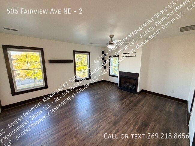 Foto del edificio - 506 Fairview Ave NE