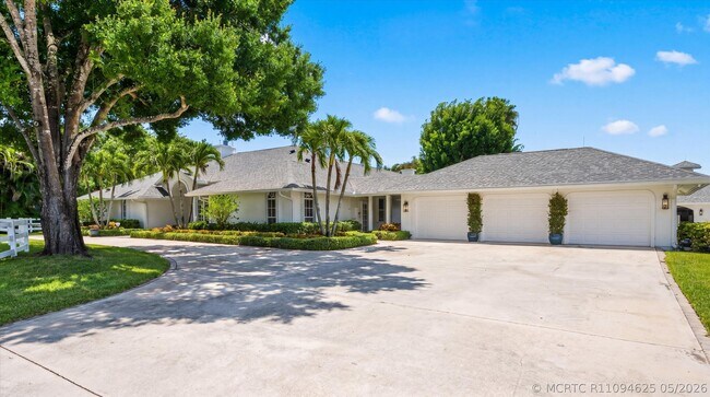 Foto del edificio - 14466 Laurel Trail