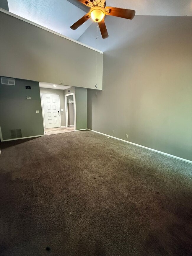 Building Photo - Beautiful East Wichita Duplex