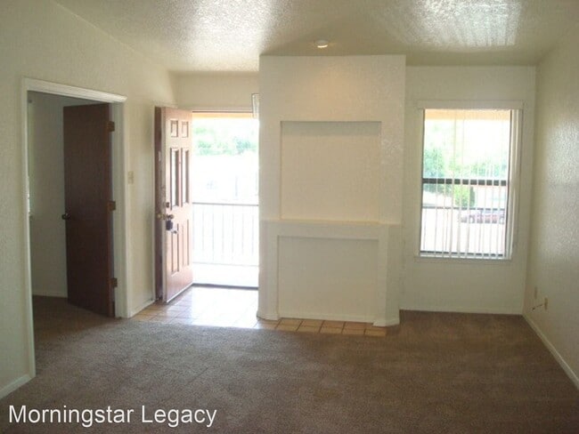 Building Photo - 1501 Missouri Ave