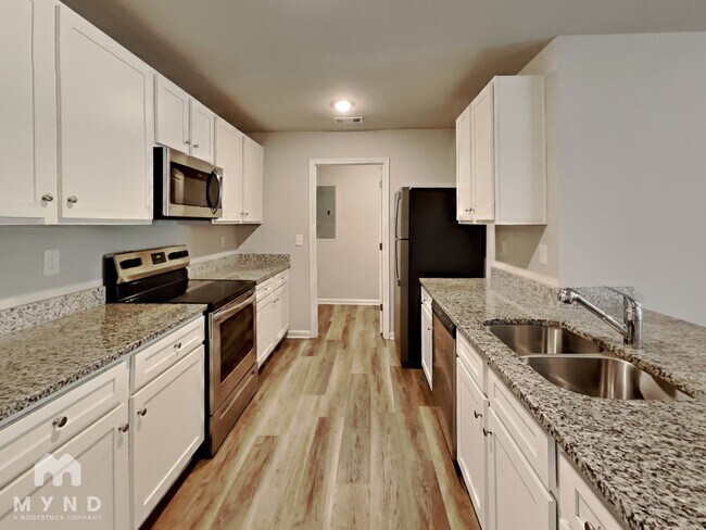 Building Photo - 116 Lexington Ave