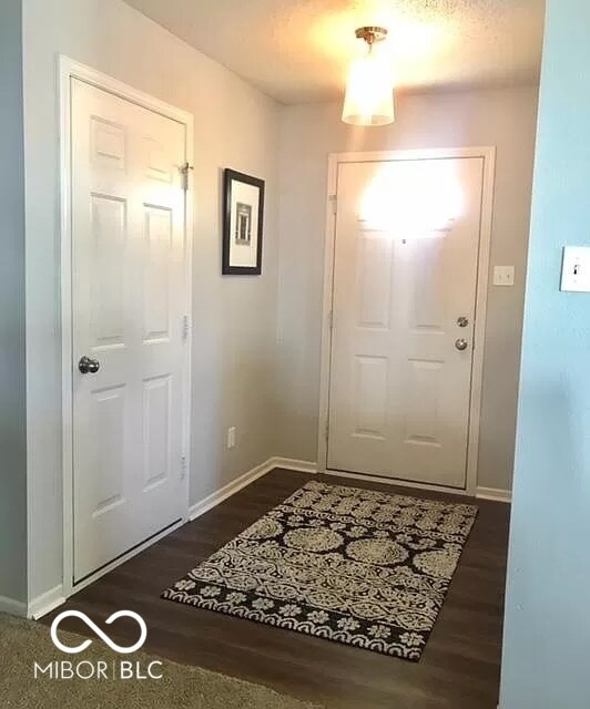 Building Photo - 10246 Apple Blossom Cir