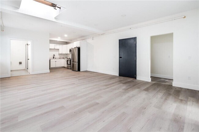 Foto del edificio - 202 Hooker Ave