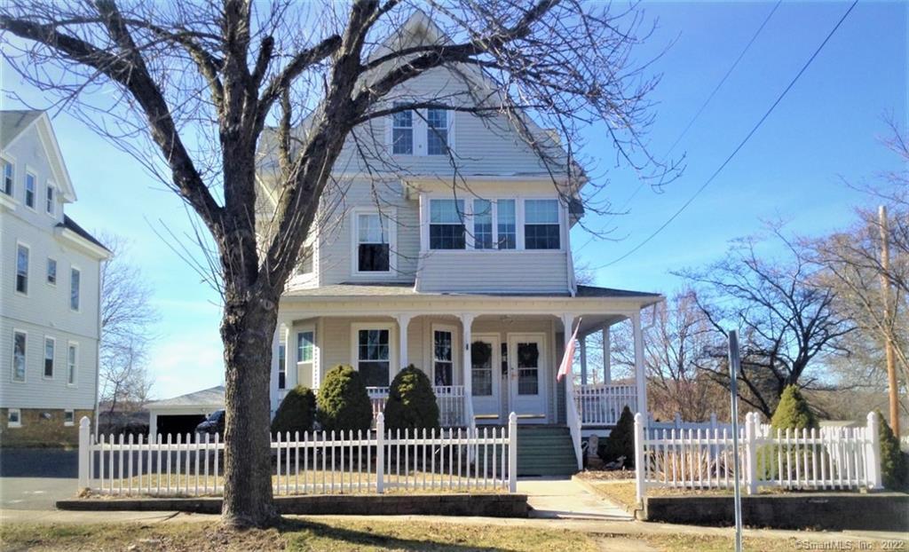 213 S Whittlesey Ave Unit 1st floor, Wallingford, CT 06492 Room for