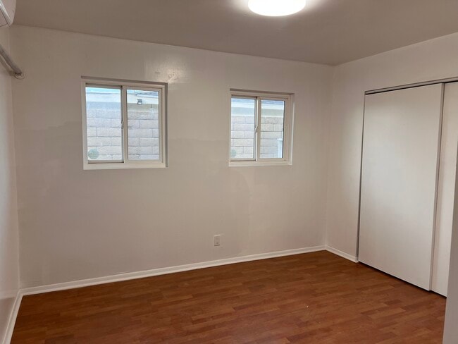 Building Photo - 13531 Chestnut St